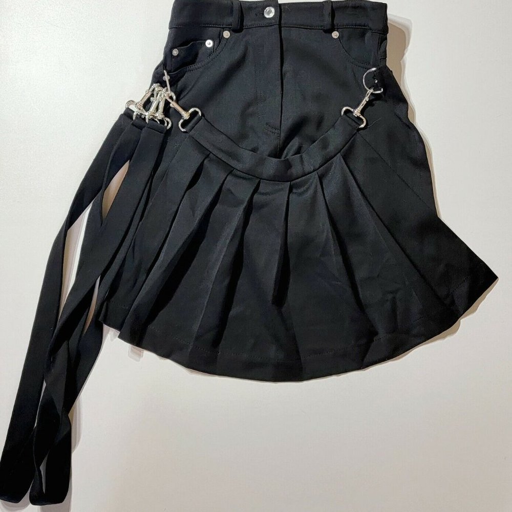 Moschino Mini Skirt / Shorts With Pleated Apron, Women's Size US 2 - Picture 3 of 9